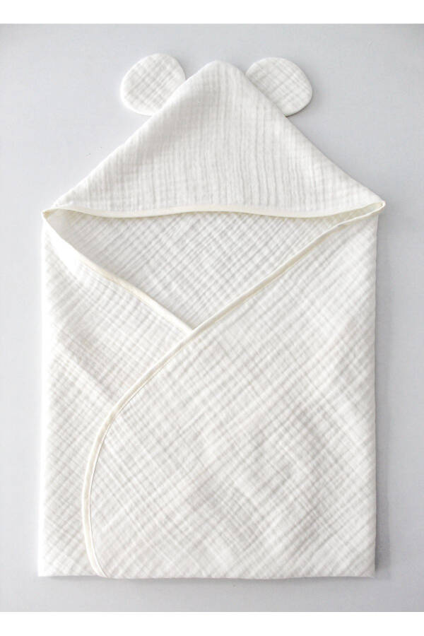 Cream Baby Set 100% Organic Cotton Multi Muslin Bathrobe / 8-Layer Bib - Shoulder Cover / Nickel Free - 2