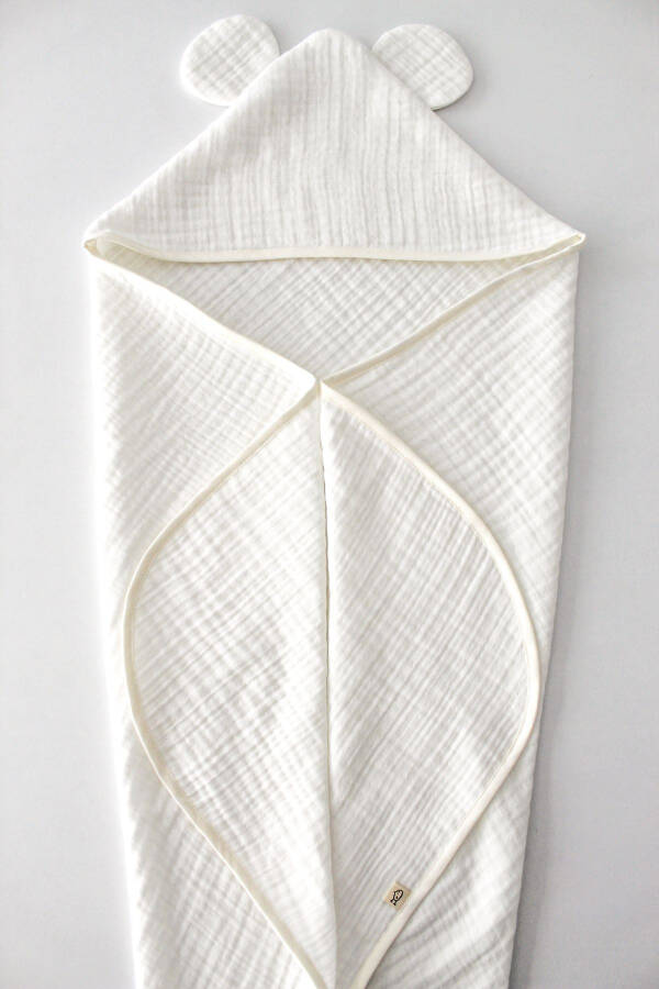 Cream Baby Set 100% Organic Cotton Multi Muslin Bathrobe / 8-Layer Bib - Shoulder Cover / Nickel Free - 3