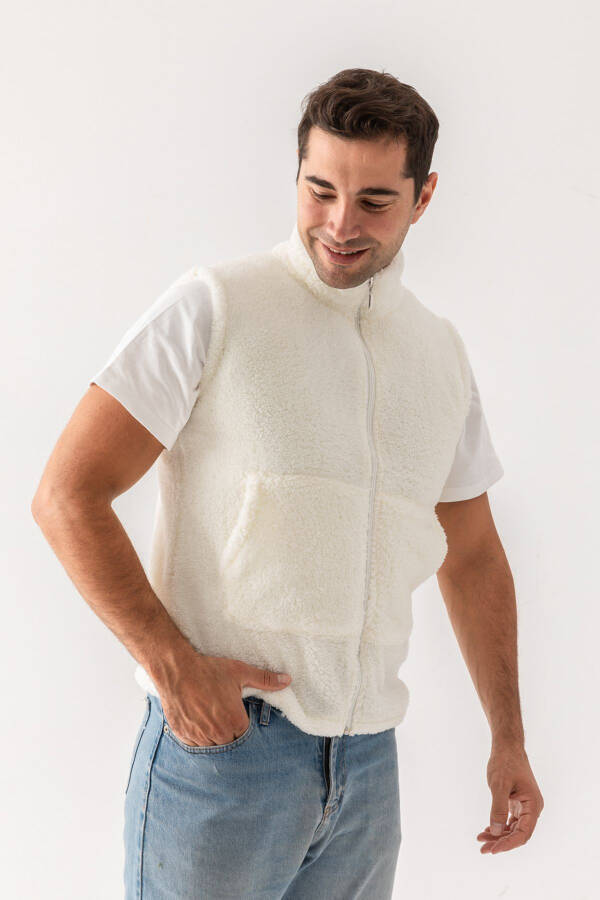 Cream colored, sleeveless, zippered plush vest. - 3