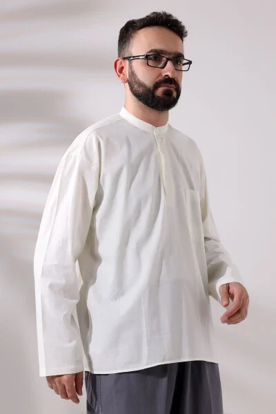 Cream Men's Comfort Fit 3-Button Clergy Collar Hajj and Umrah Linen Shirt - IHVAN ONLINE (1)