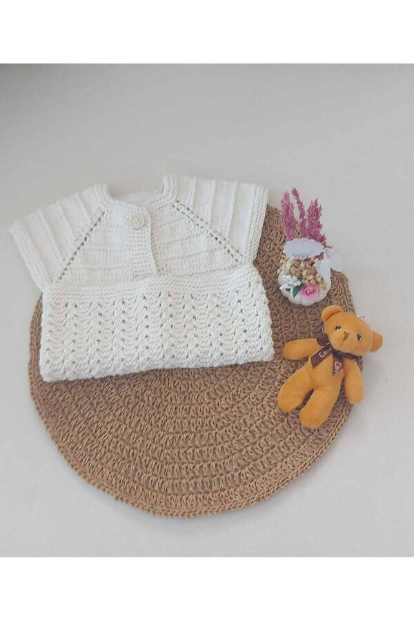 Cream Newborn Baby Hand Knit Cotton Vest with Buttons, Birth Anniversary Gift (0-12 Months) - 6