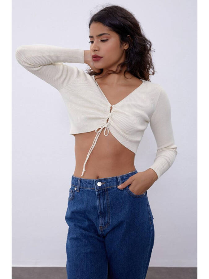 Cream V-Neck Chest Decoupage Knit Sweater - 1