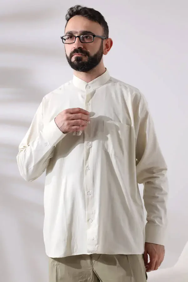 Creamy Men's Loose Cut Single Pocket Imam Collar Hajj and Umrah Linen Shirt - 3