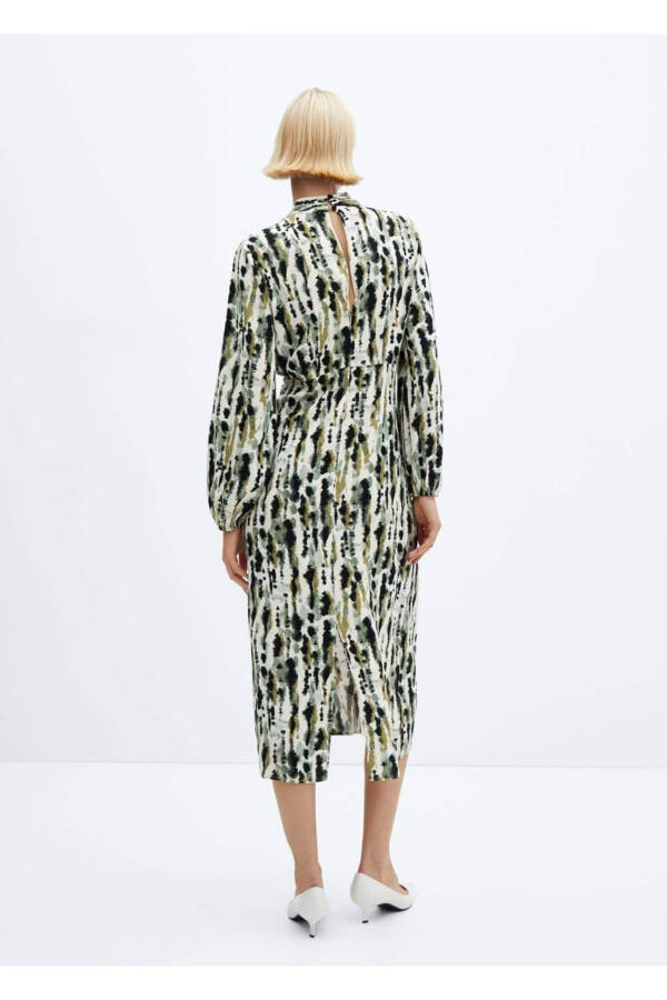 Creased Detailed Patterned Dress - 4