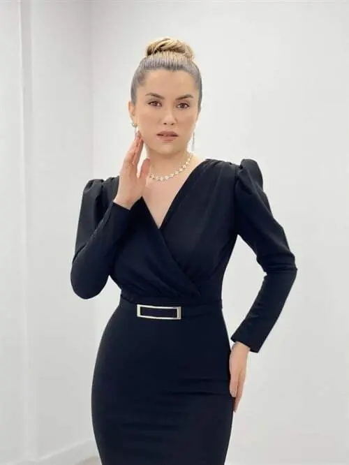 Crepe Fabric Crossover Neck Fishtail Dress - BLACK - 4