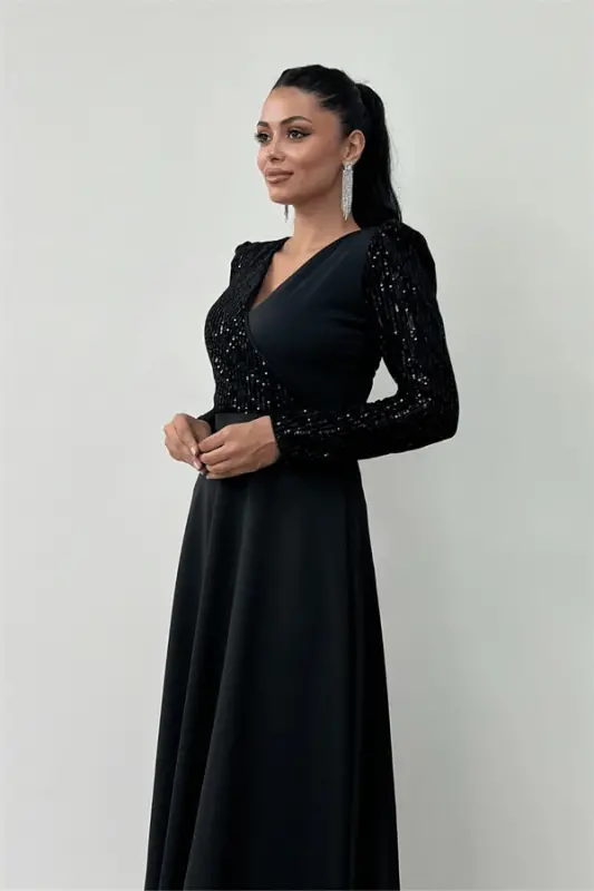 Crepe Fabric Sequin Detailed Dress - BLACK - 3