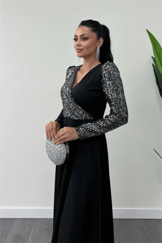 Crepe Fabric Sequin Detailed Dress - SILVER - 4