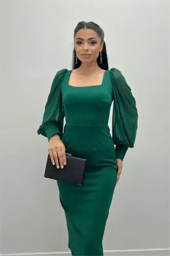 Crepe Fabric Square Neck Pencil Dress - EMERALD GREEN - 4