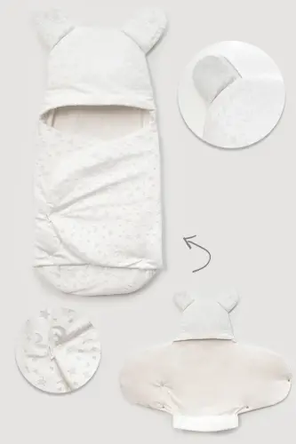 Crescent and Star Patterned Baby Swaddle and Blanket - Ecru - 1