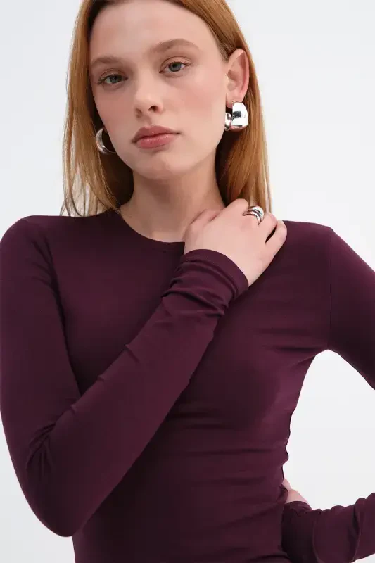 Crew Neck Basic Blouse B1496-DK2-BORDEAUX - 1