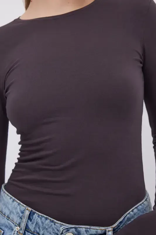 Crew Neck Basic Blouse B1496-DK2-Coffee - 3