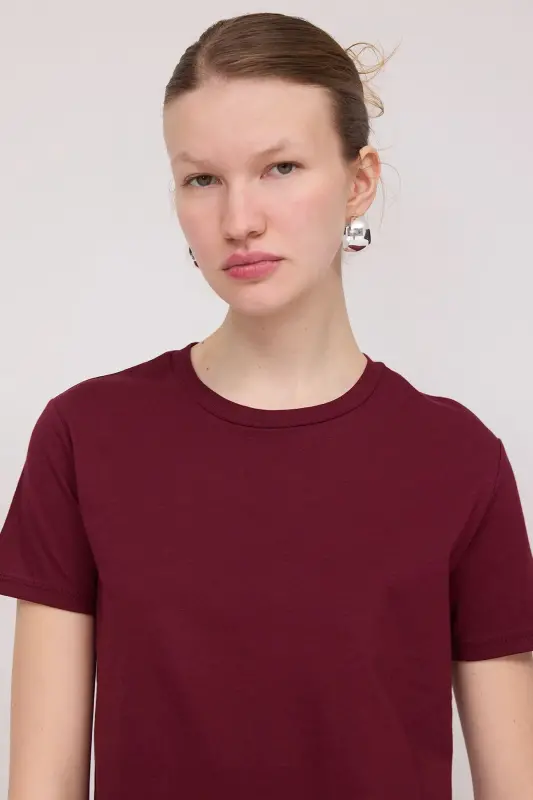 Crew Neck Basic T-shirt P4322-Burgundy - 3