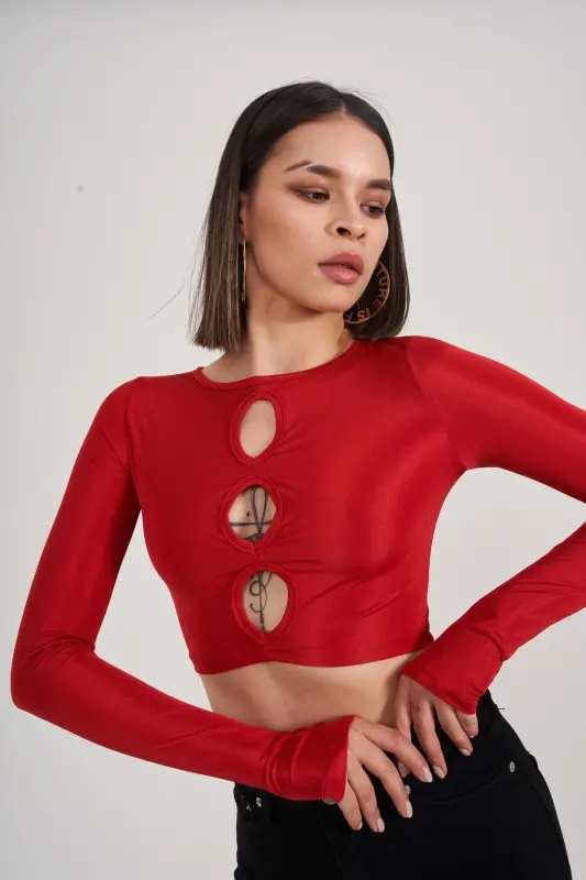 Crew Neck Long Sleeve Chest Detailed Crop Frank Blouse Red - Red - 2