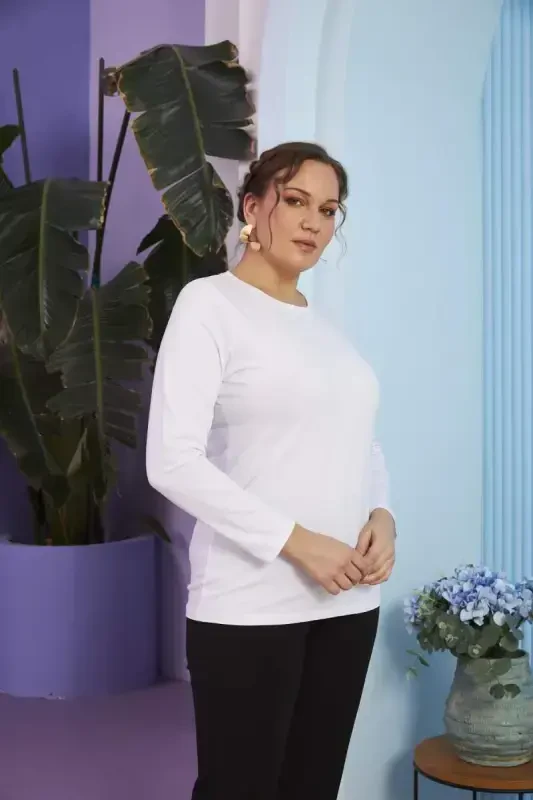 Crew Neck Long Sleeve Plus Size White T-Shirt - 2