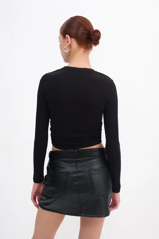 Crew Neck Ruched Side Basic Blouse B4164-U13 - 6