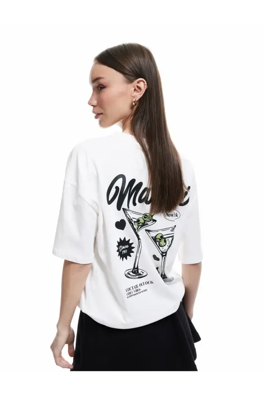 Crew Neck Short Sleeve Back Printed Oversize T - 3