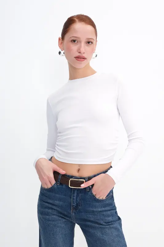 Crew Neck Side Gathered Basic Blouse B4164-U13 - 4