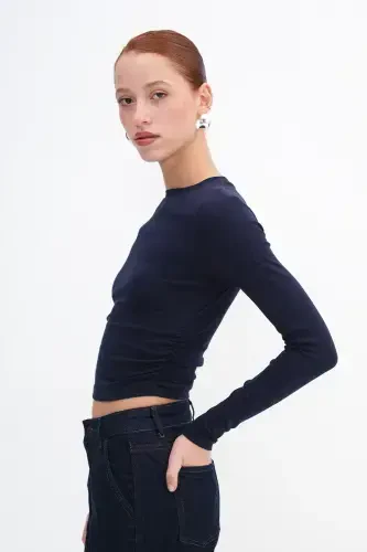 Crew Neck Side Gathered Basic Blouse B4164-U13-Navy Blue - ADDAX (1)