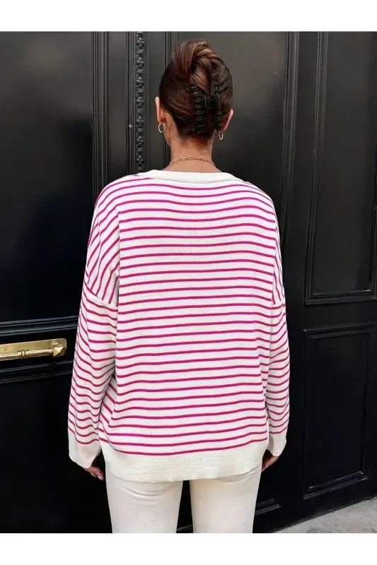 Crew Neck V Model Sweater - pink striped - 2