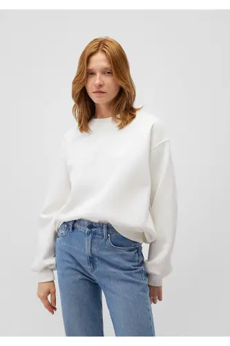Crew Neck White Basic Sweatshirt 1610198-70057-White - MAVI (1)