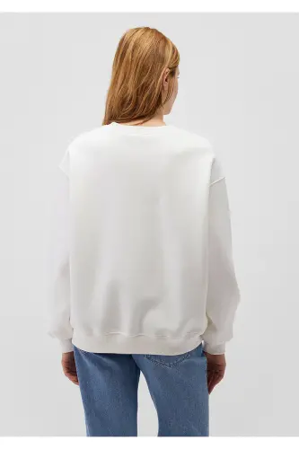 Crew Neck White Basic Sweatshirt 1610198-70057-White - 4