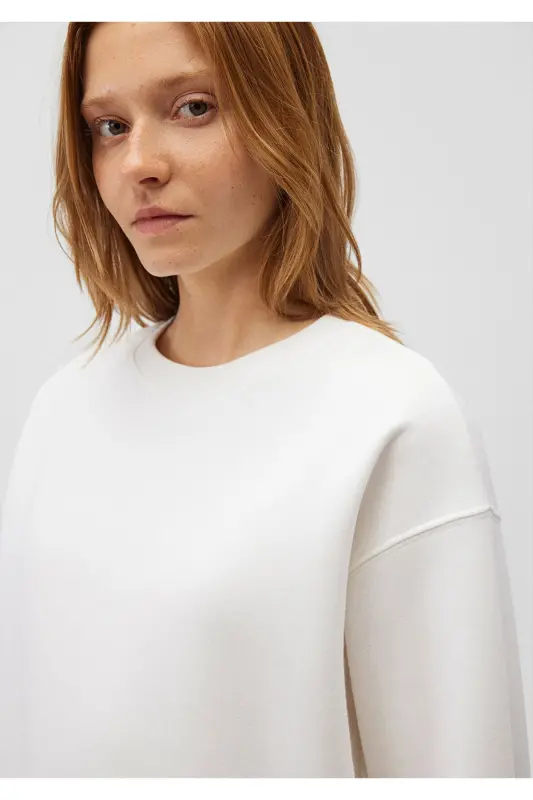 Crew Neck White Basic Sweatshirt 1610198-70057-White - 6