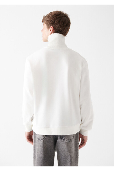 Crew Neck White Sweatshirt 0610965-83043 - 3