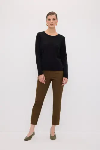 Crew Neck Wool Knit Sweater-001 - 3