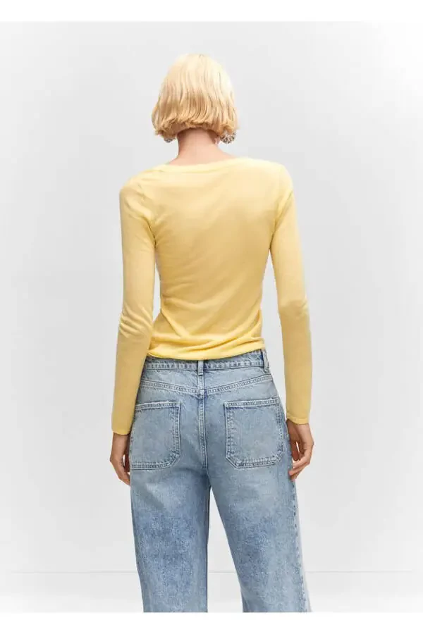 Crew Neck Wool Sweater - 4