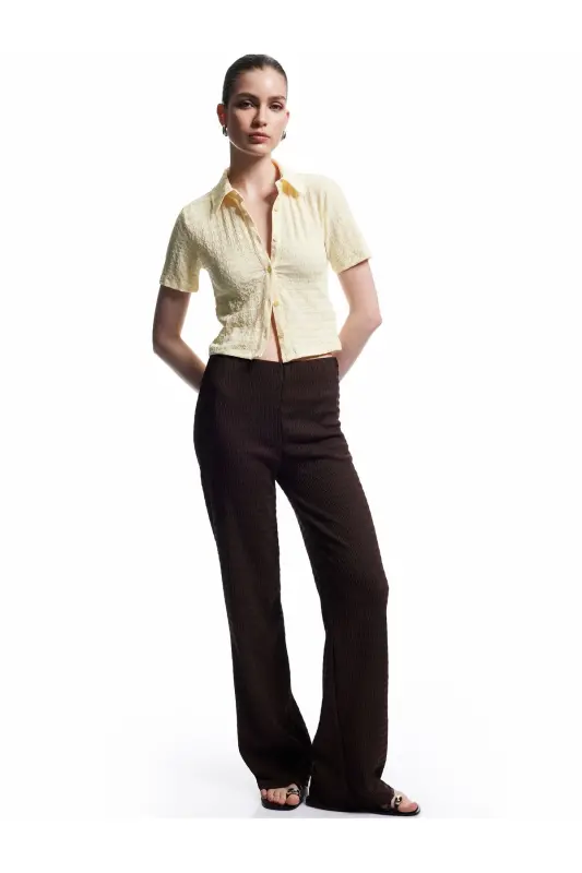 Crinkle Fabric Buttoned Slim Fit Short Sleeve Shirt - 2