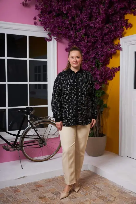 Crinkle Fabric Plus Size Shirt Polka Dot - 5