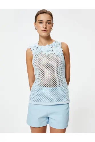 Crochet Sleeveless Top with Flower Applique Detail and Round Neck - 3