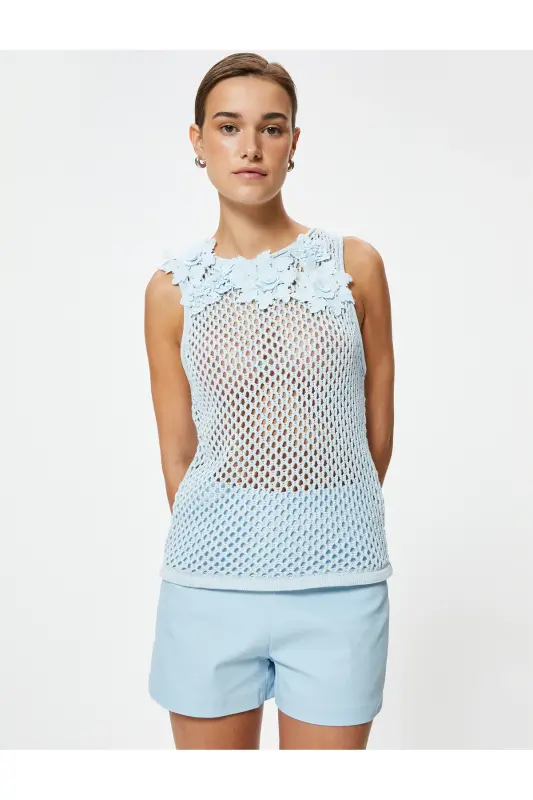 Crochet Sleeveless Top with Flower Applique Detail and Round Neck - 3