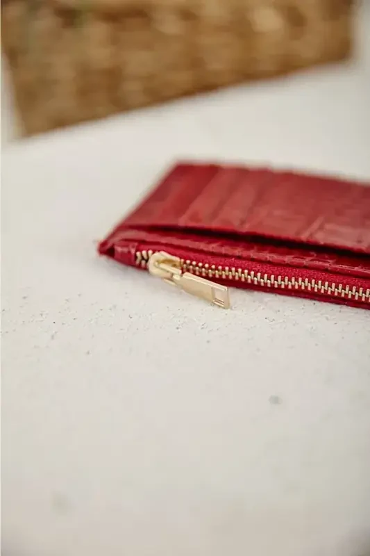Crocodile Embossed Zippered Cardholder Wallet-Red - 2