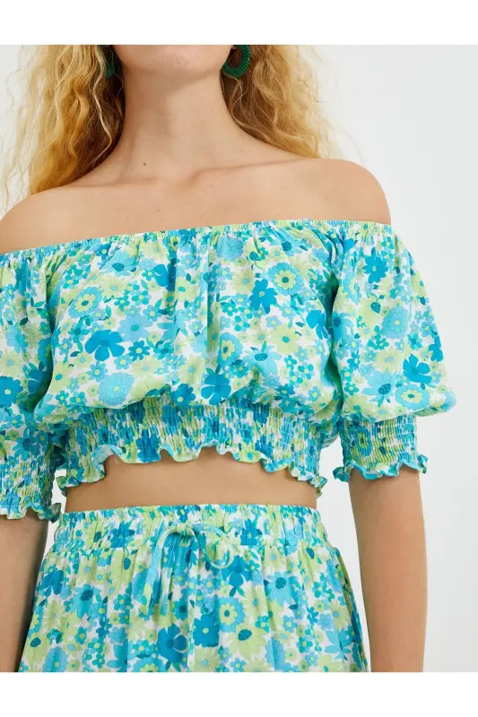 Crop Blouse Balloon Sleeve Guipure Detailed - 5