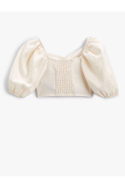 Crop blouse with balloon sleeves, drawstring detail, and linen blend. - 5