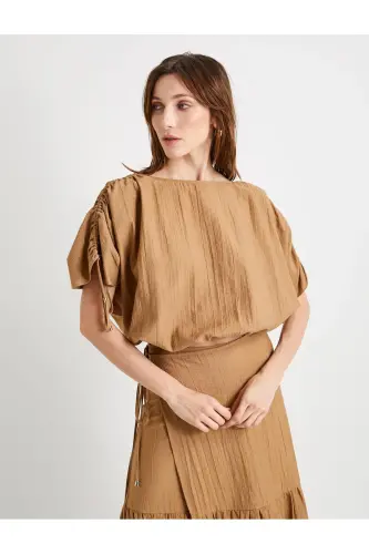 Crop Bluz Drapirovka Yarasa Yengli - 3