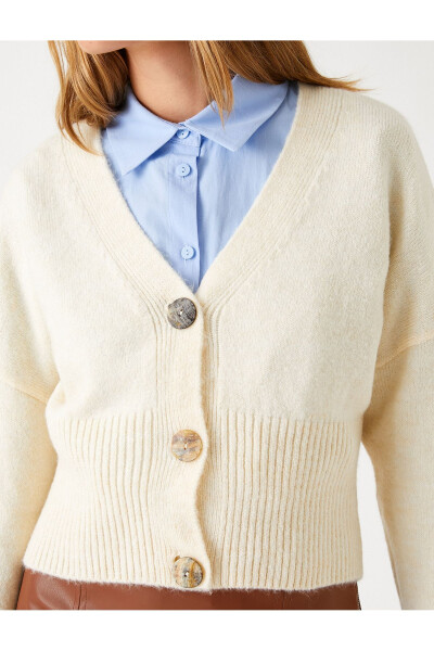 Crop Cardigan Buttoned V Neck - 5