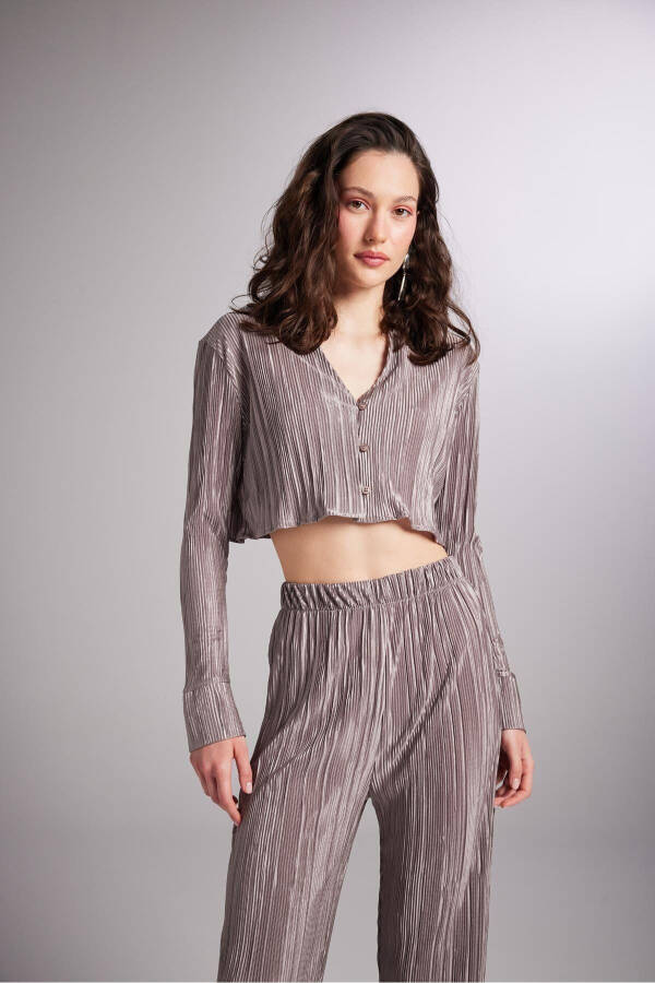 Crop Model Button Closure Comfy Crop Shirt Mocha - 2