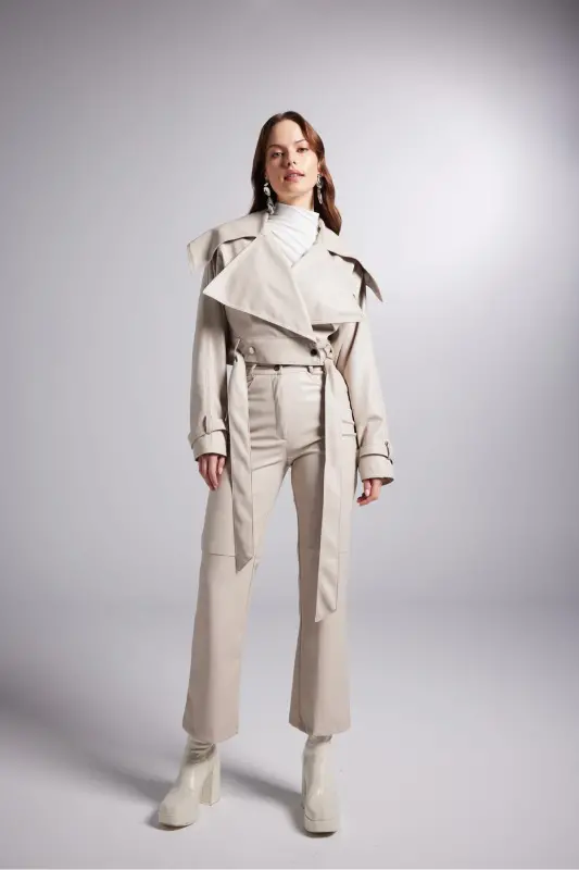 Crop Model Faux Leather Belted Neeko Jacket Beige - 3