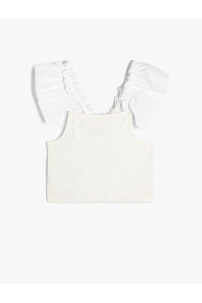 Crop tank top, sleeveless, ruffled and V-neck. - 5