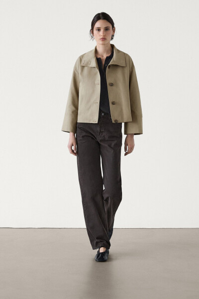 Cropped parka with a stand-up collar - 14