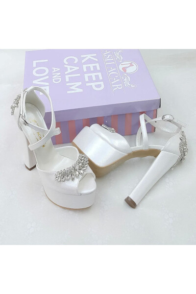 Cross Strapped Stone Design High Heel Bridal Shoes Aslı Acar - 5