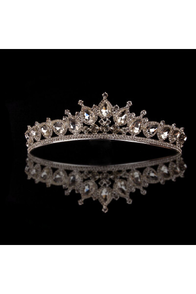 Crystal Bridal Crown with Imitation Diamond Look Crystal Stone Henna Night Crown Silver - 10