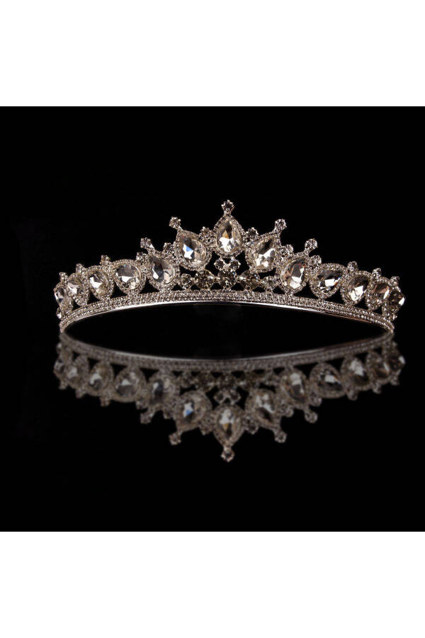 Crystal Bridal Crown with Imitation Diamond Look Crystal Stone Henna Night Crown Silver - 10