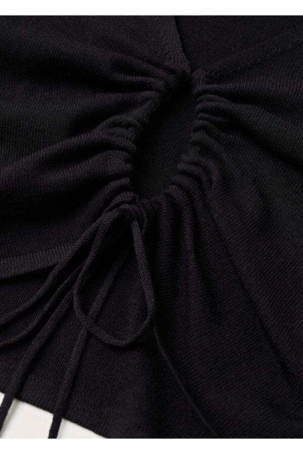 Cut Out Detailed Knit Sweater - 5