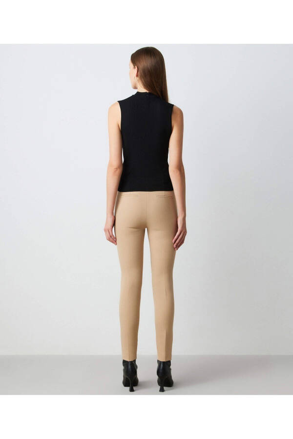 Cutout Knit-Black - 4