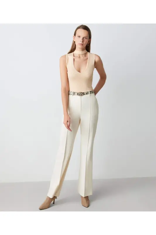 Cutout Triko-Bej - İPEKYOL