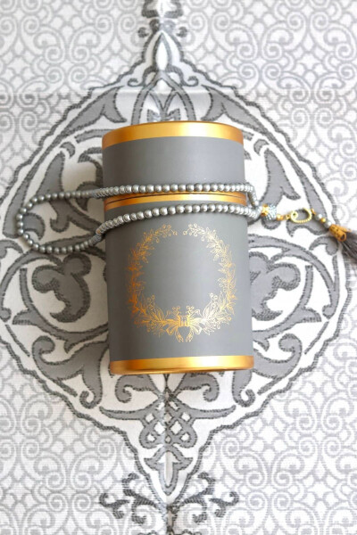 Cylindrical Boxed Prayer Rug And Tasbih Set S1040 Grey - 3