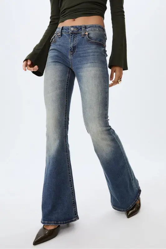 D04 Düşük Bel Çan Paça Jean - Mavi denim - 1